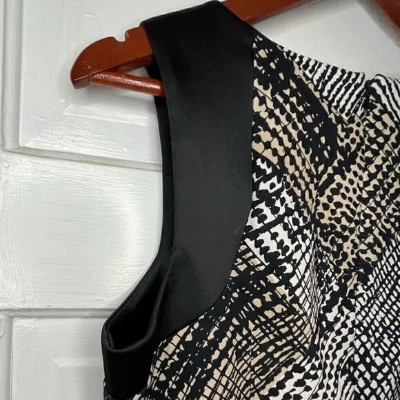 ABāStudioāSleevelessĀ &āFauxāPocketsāDress - Picture 7 of 11